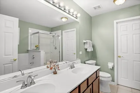 2222 Foxmoor Lane Aurora IL 60502