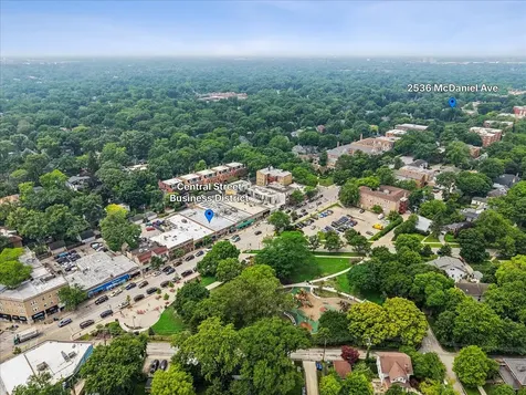 2536 Mcdaniel Avenue Evanston IL 60201