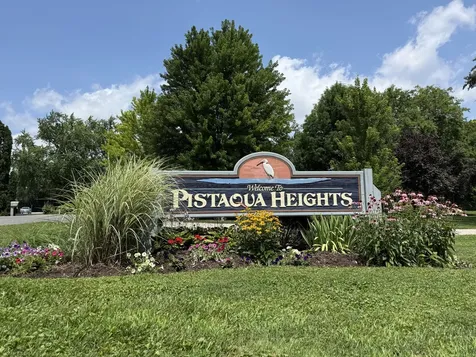 34803 North Hiawatha Trail Mchenry IL 60051