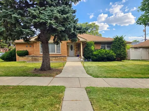 8059 South Sawyer Avenue Chicago IL 60652