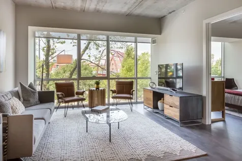 1743 North Leavitt Street Chicago IL 60647
