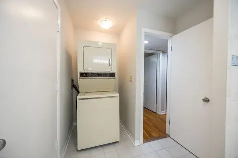 1122 West Altgeld Street Chicago IL 60614