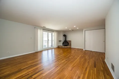 1122 West Altgeld Street Chicago IL 60614