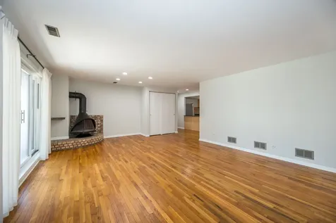 1122 West Altgeld Street Chicago IL 60614