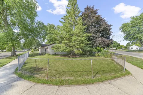 707 South Elmwood Avenue Waukegan IL 60085