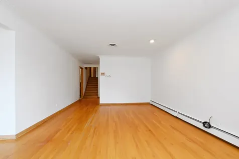 6238 West 63rd Street Chicago IL 60638