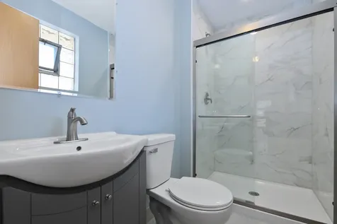 6238 West 63rd Street Chicago IL 60638