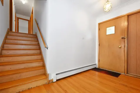 6238 West 63rd Street Chicago IL 60638