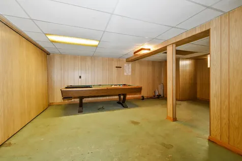 6238 West 63rd Street Chicago IL 60638