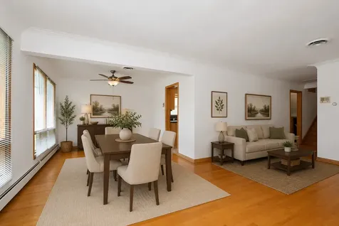 6238 West 63rd Street Chicago IL 60638