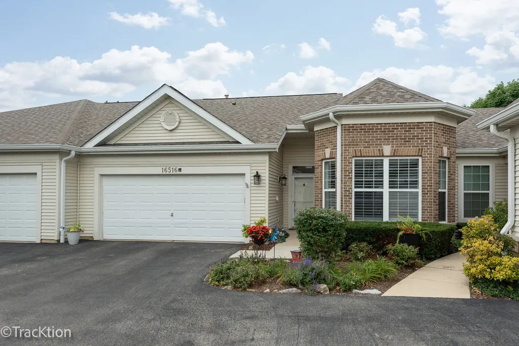 16516 Buckner Pond Way Crest Hill IL 60403