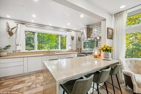 235 Moraine Road Highland Park IL 60035