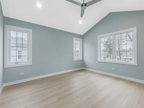 3548 Clinton Avenue Berwyn IL 60402