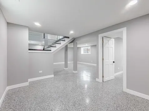 3548 Clinton Avenue Berwyn IL 60402