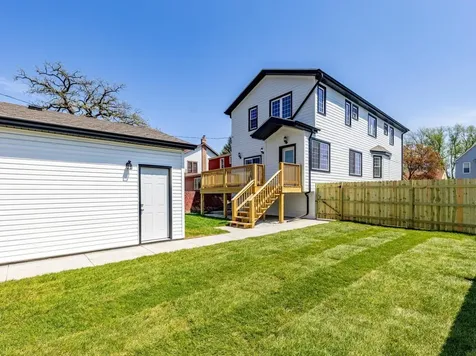3548 Clinton Avenue Berwyn IL 60402