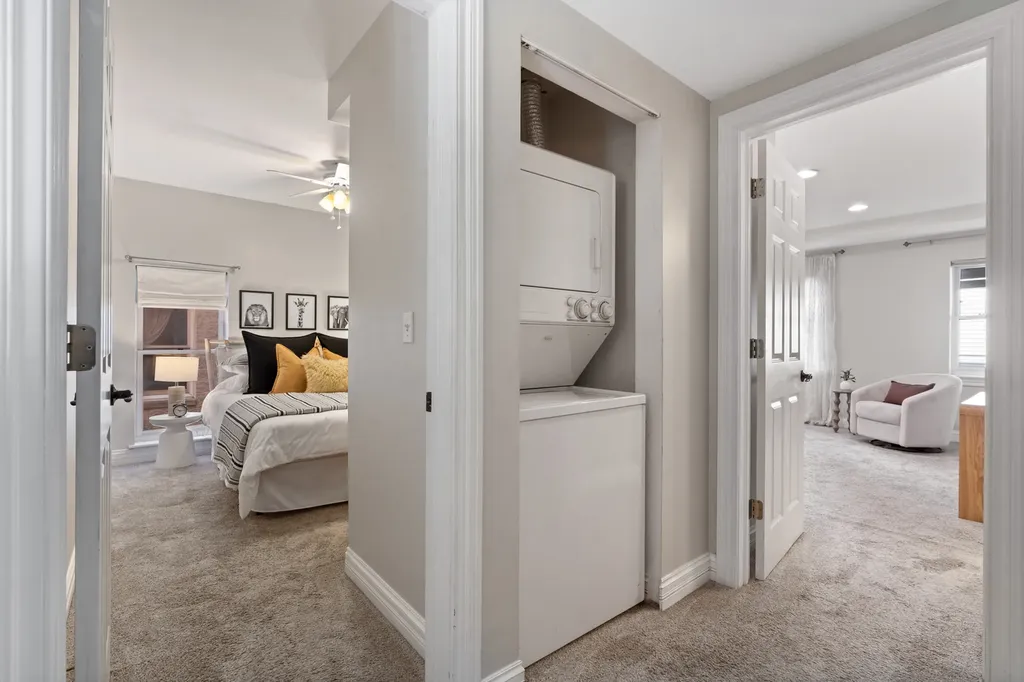 2843 North Lincoln Avenue Chicago IL 60657
