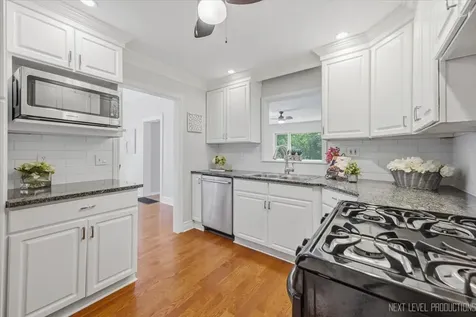 32W183 Glos Street Wayne IL 60184