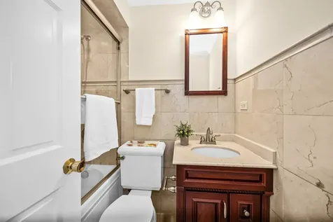 1851 North Cleveland Avenue Chicago IL 60614