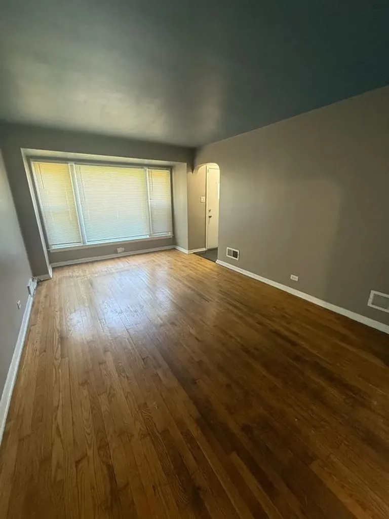 9552 South Greenwood Avenue Chicago IL 60628