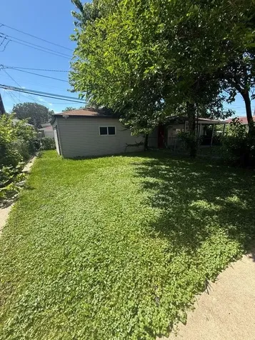 9552 South Greenwood Avenue Chicago IL 60628