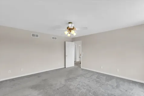 2413 Stricker Lane Urbana IL 61802