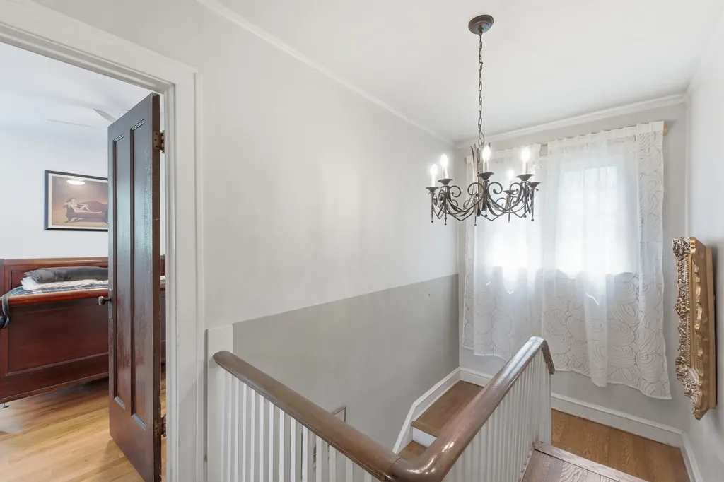 3829 West Addison Street Chicago IL 60618