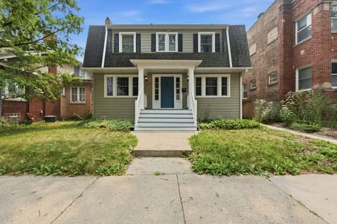 3829 West Addison Street Chicago IL 60618