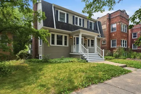 3829 West Addison Street Chicago IL 60618