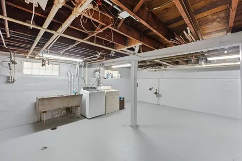 3829 West Addison Street Chicago IL 60618
