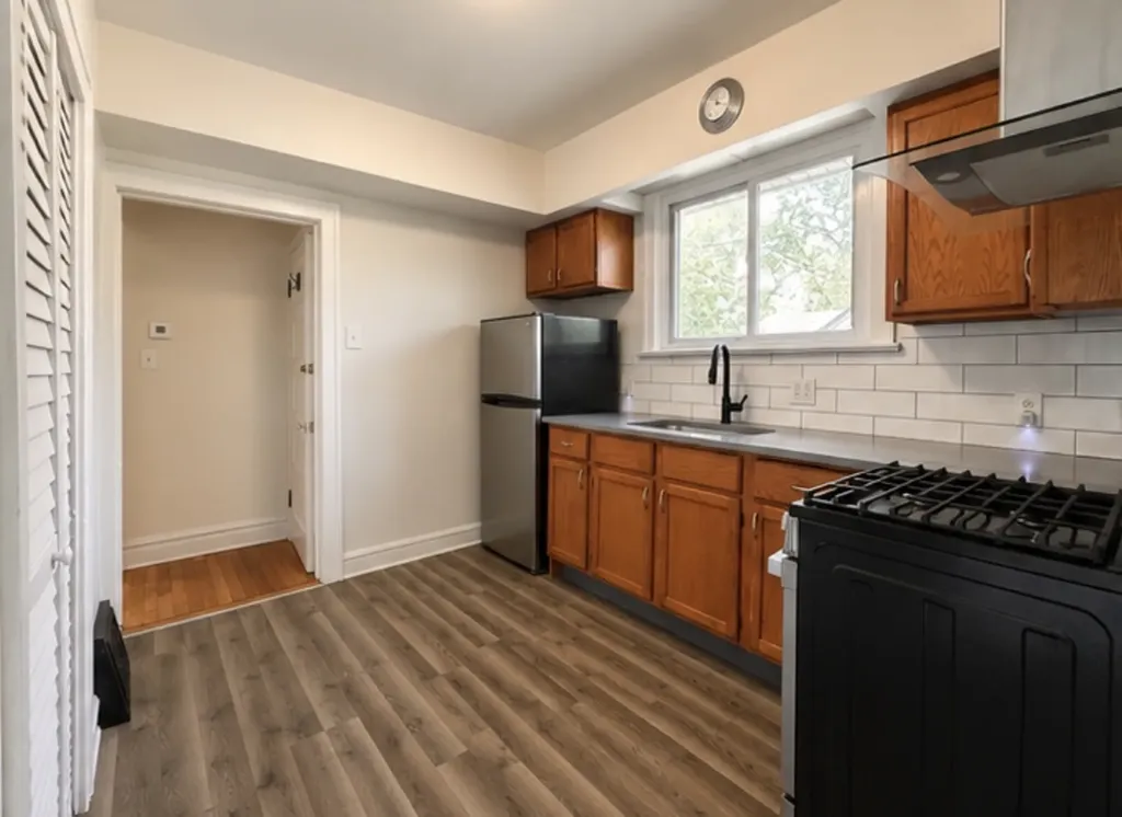 4003 Madison Avenue Brookfield IL 60513