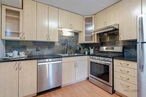 135 Brandywine Court Vernon Hills IL 60061