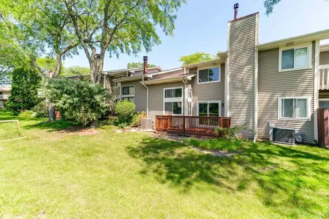 135 Brandywine Court Vernon Hills IL 60061
