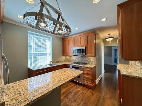 3614 North Bosworth Avenue Chicago IL 60613