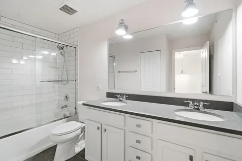 502 Peterson Court Barrington IL 60010