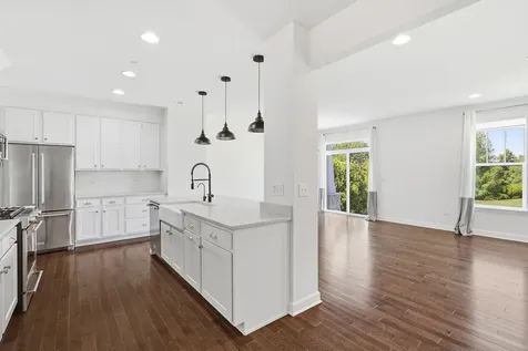 502 Peterson Court Barrington IL 60010