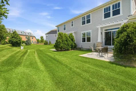 502 Peterson Court Barrington IL 60010