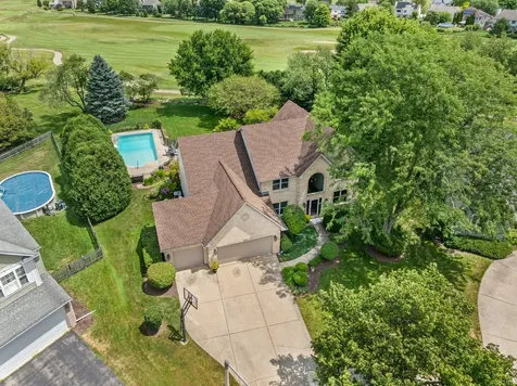 1405 Darlington Court Algonquin IL 60102