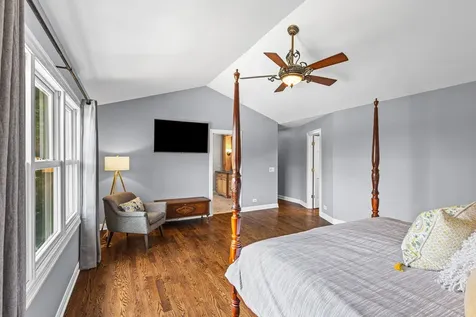 1405 Darlington Court Algonquin IL 60102