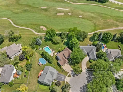1405 Darlington Court Algonquin IL 60102