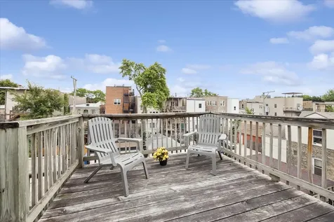 2724 West Cortez Street Chicago IL 60622
