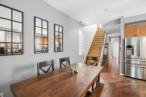 2724 West Cortez Street Chicago IL 60622