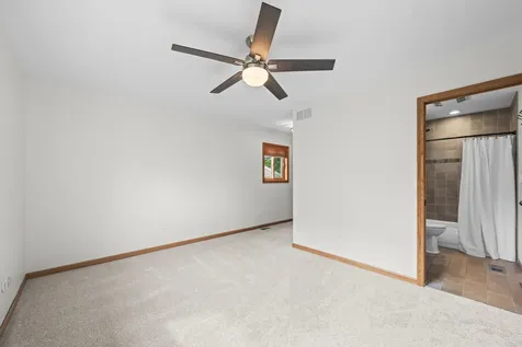 1833 South Lincoln Street Lombard IL 60148