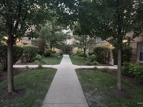 211 Washington Boulevard Oak Park IL 60302