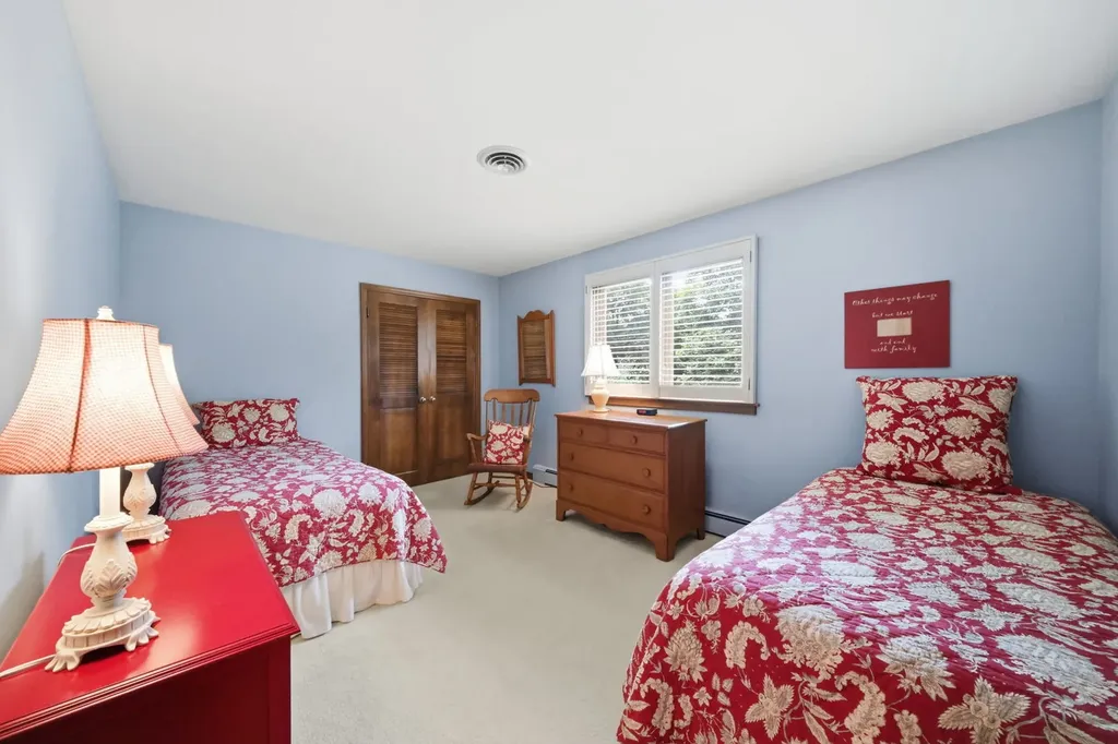 534 East Forest Avenue Wheaton IL 60187