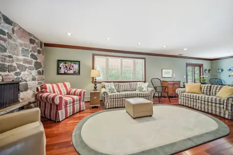 534 East Forest Avenue Wheaton IL 60187