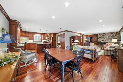 534 East Forest Avenue Wheaton IL 60187