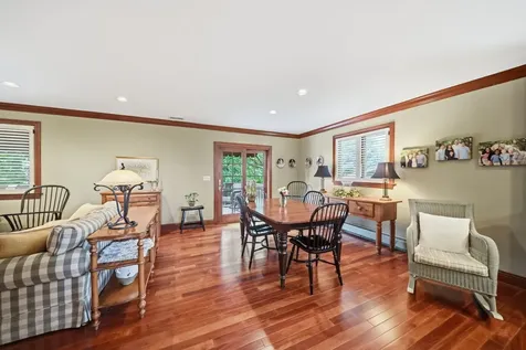 534 East Forest Avenue Wheaton IL 60187