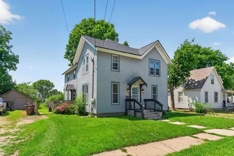 807 Garfield Avenue Belvidere IL 61008