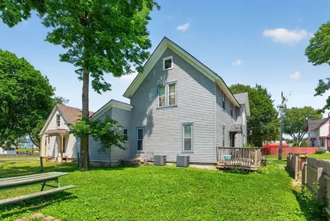 807 Garfield Avenue Belvidere IL 61008