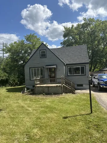 1111 Idlewild Drive Round Lake Beach IL 60073